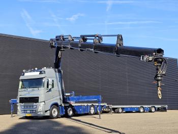 Volvo FH 500 8x2 / HMF 70 tm CRANE + JUMBO TRAILER